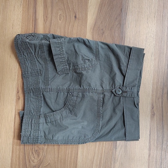 I-N-C International Concepts Ladies Summer Cargo Shorts,  Ladies Size 4,  Brown - Picture 1 of 5